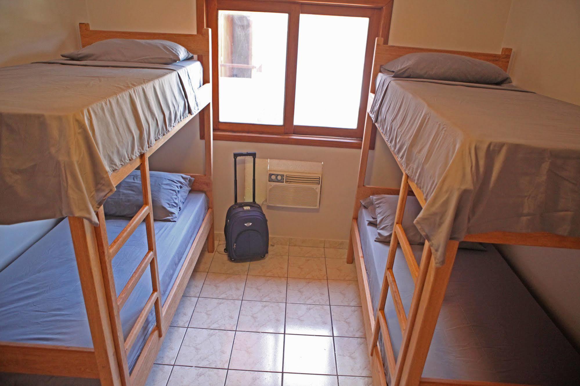 Sono Vitoria Hostel ภายนอก รูปภาพ